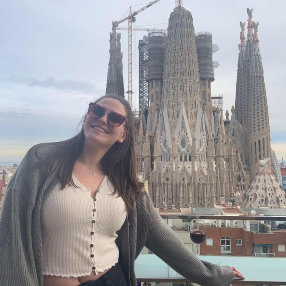 Meet your Posher, Sarin